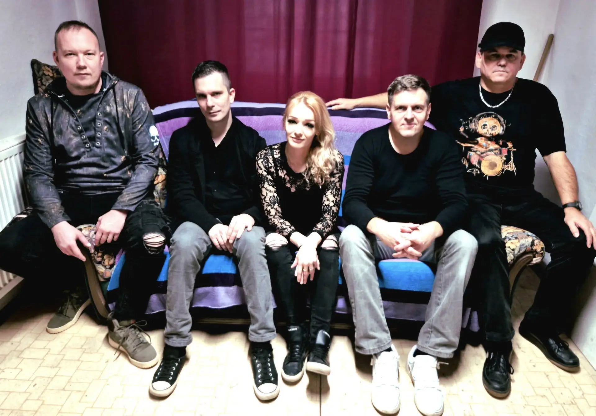 Read more about the article No One predstavujú nový singel Láska je len film: Emóciami nabitý soundtrack dnešnej generácie