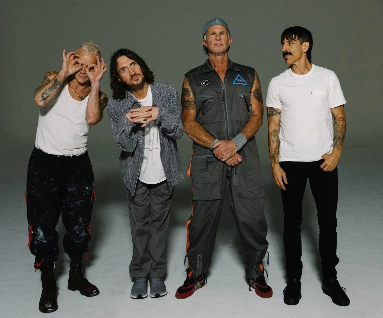 Read more about the article Red Hot Chili Peppers sú späť v štúdiu