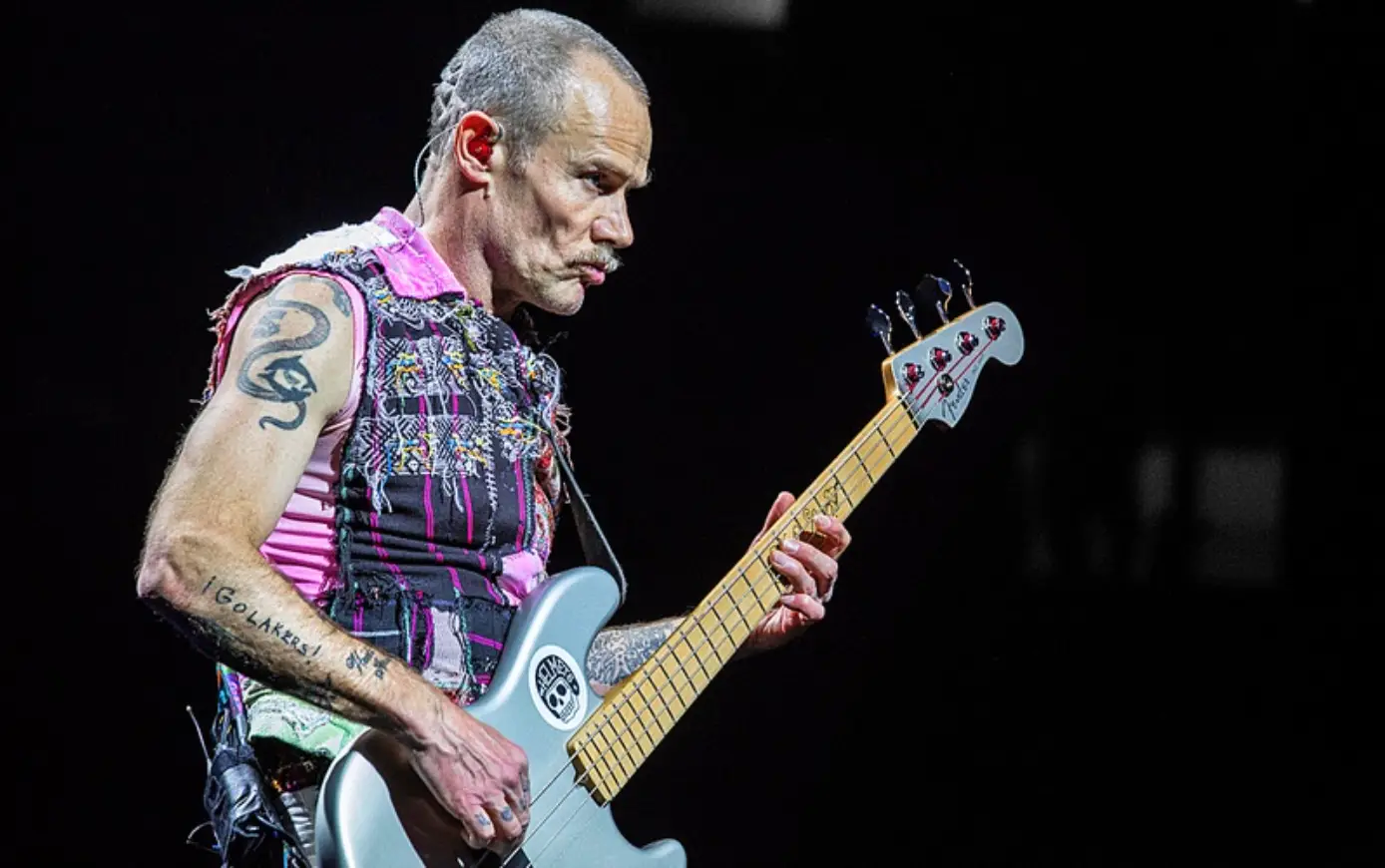 Read more about the article Flea z Red Hot Chili Peppers ohlasuje jazzový debut