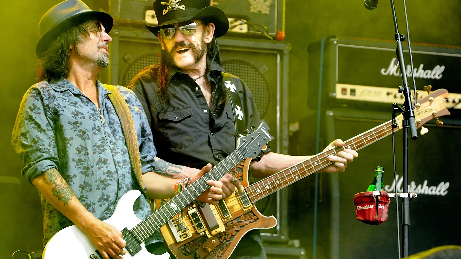 Read more about the article Zomrel legendárny gitarista Phil Campbell