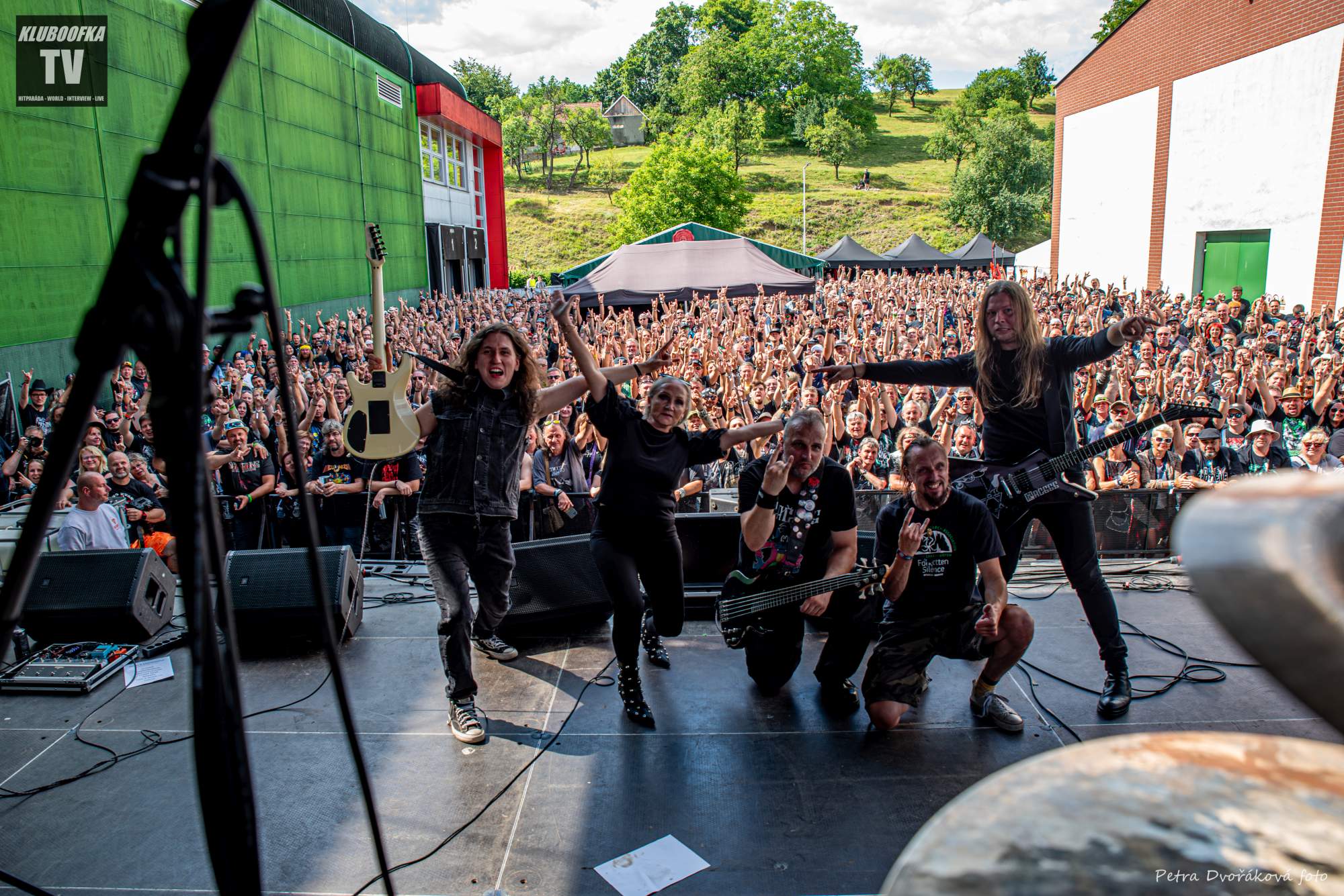 Read more about the article Metalová Bára Basiková ?