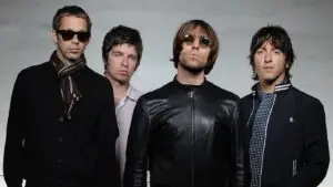 Live Forever“ od Oasis opäť na vrchole