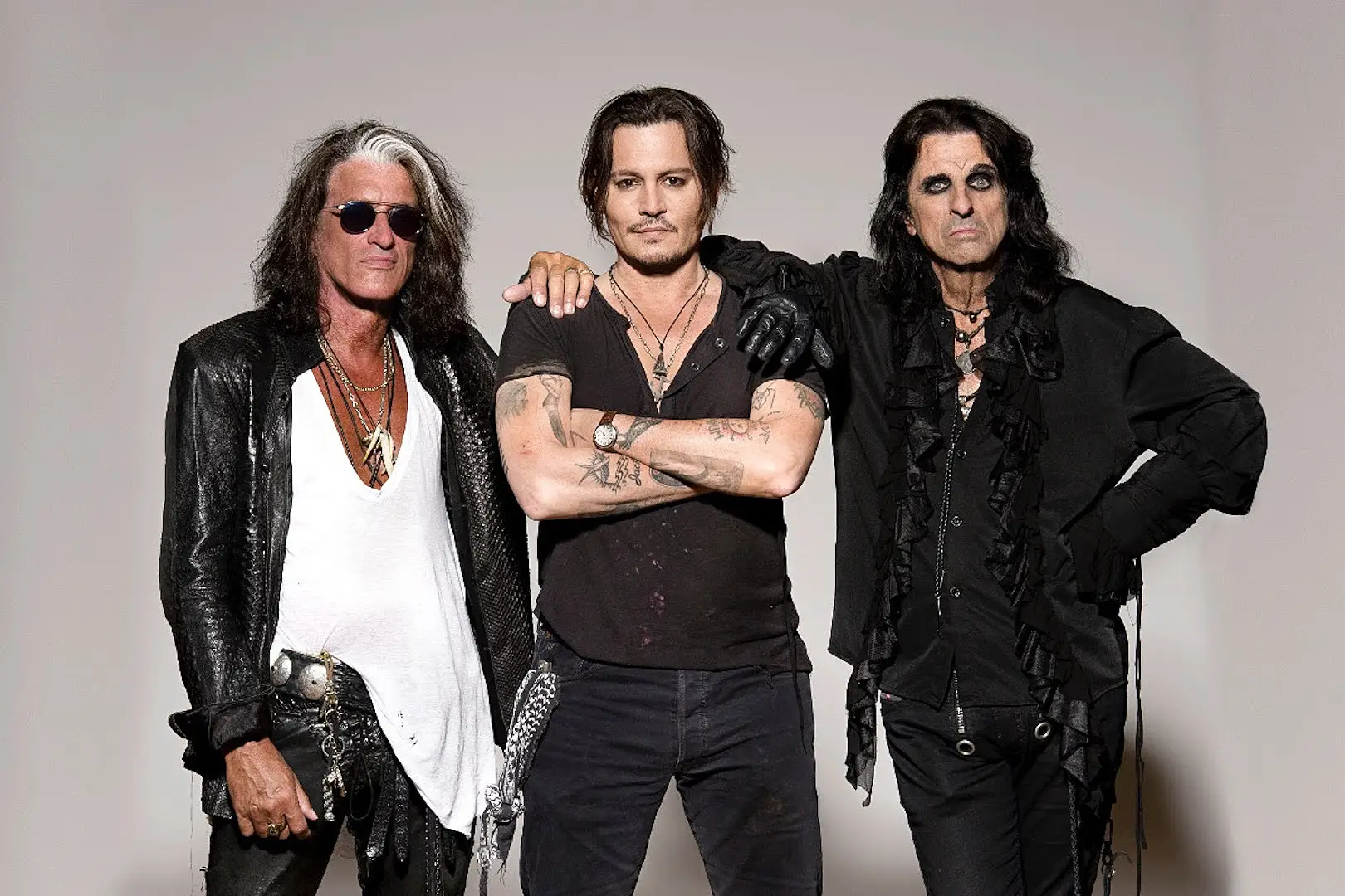 Read more about the article Hollywood Vampires v súdnom spore zo Slovenskom