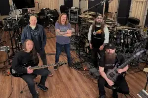 Dream Theater ohlasujú nový materiál